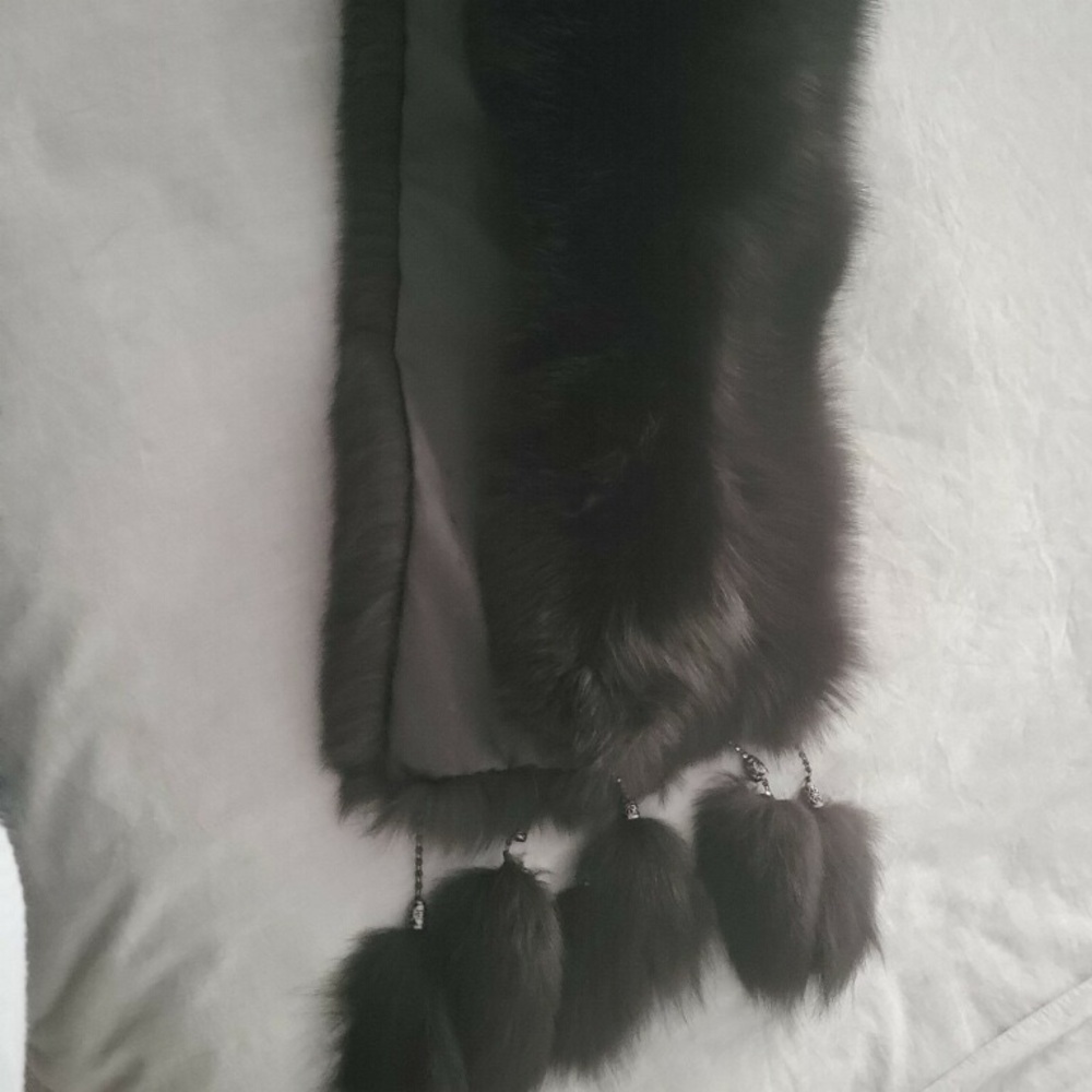 Chic Black Fur Shawl Scarf with Pom-Poms